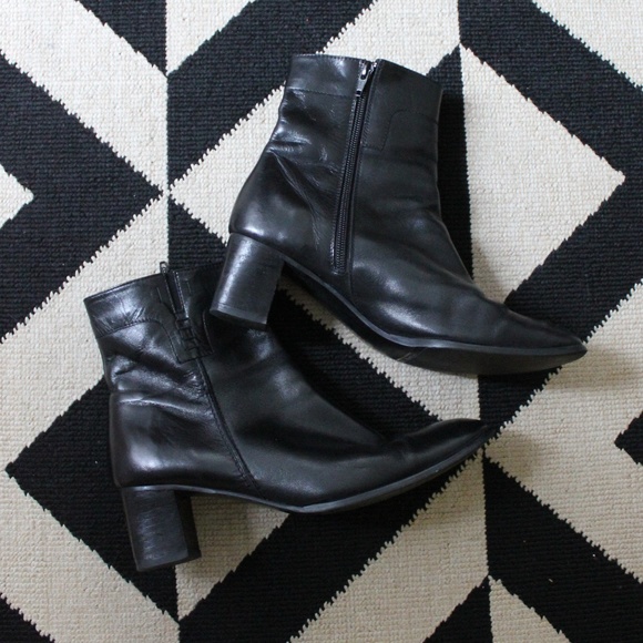 Vintage Shoes - Davos Gomma Genuine Leather Ankle Boots